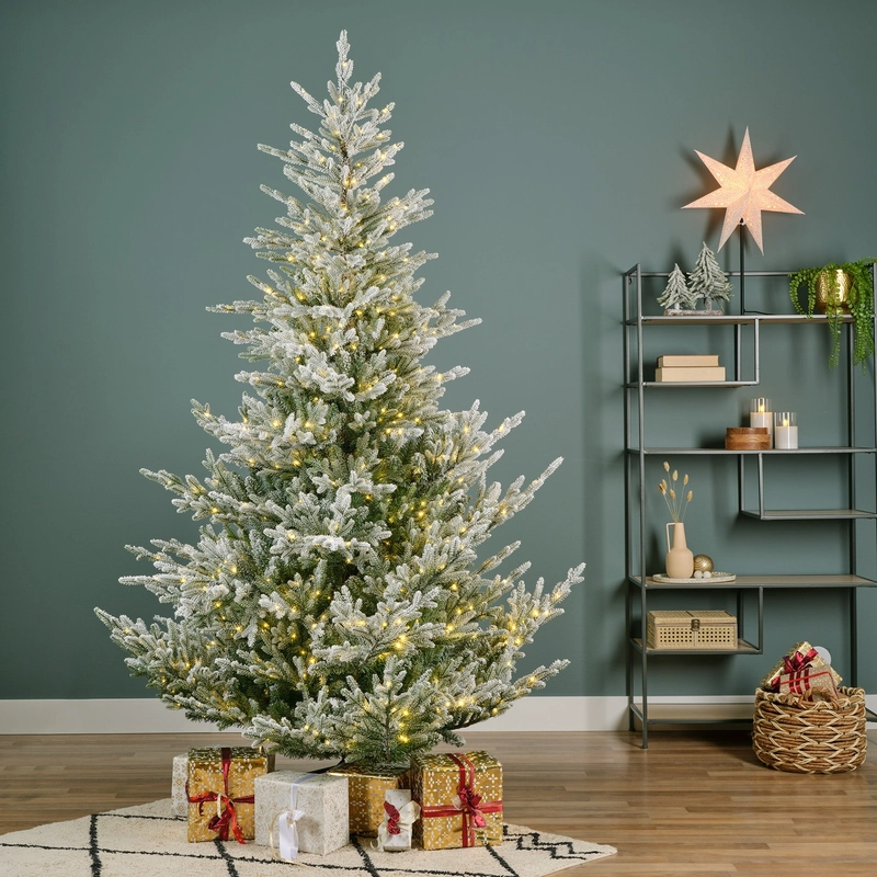 thechristmaspalace44311